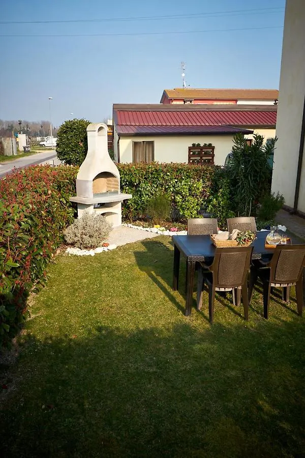 Appartamento Il Piccolo Albero Scardovari 0*,  Italia
